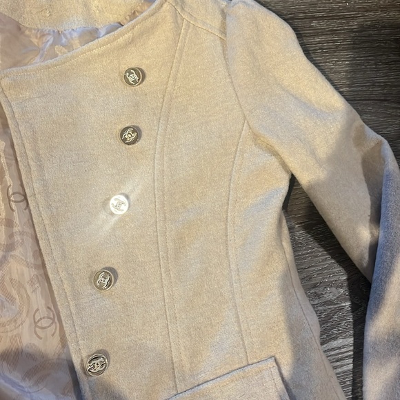 Cream Blazer cardigan - Picture 7 of 10